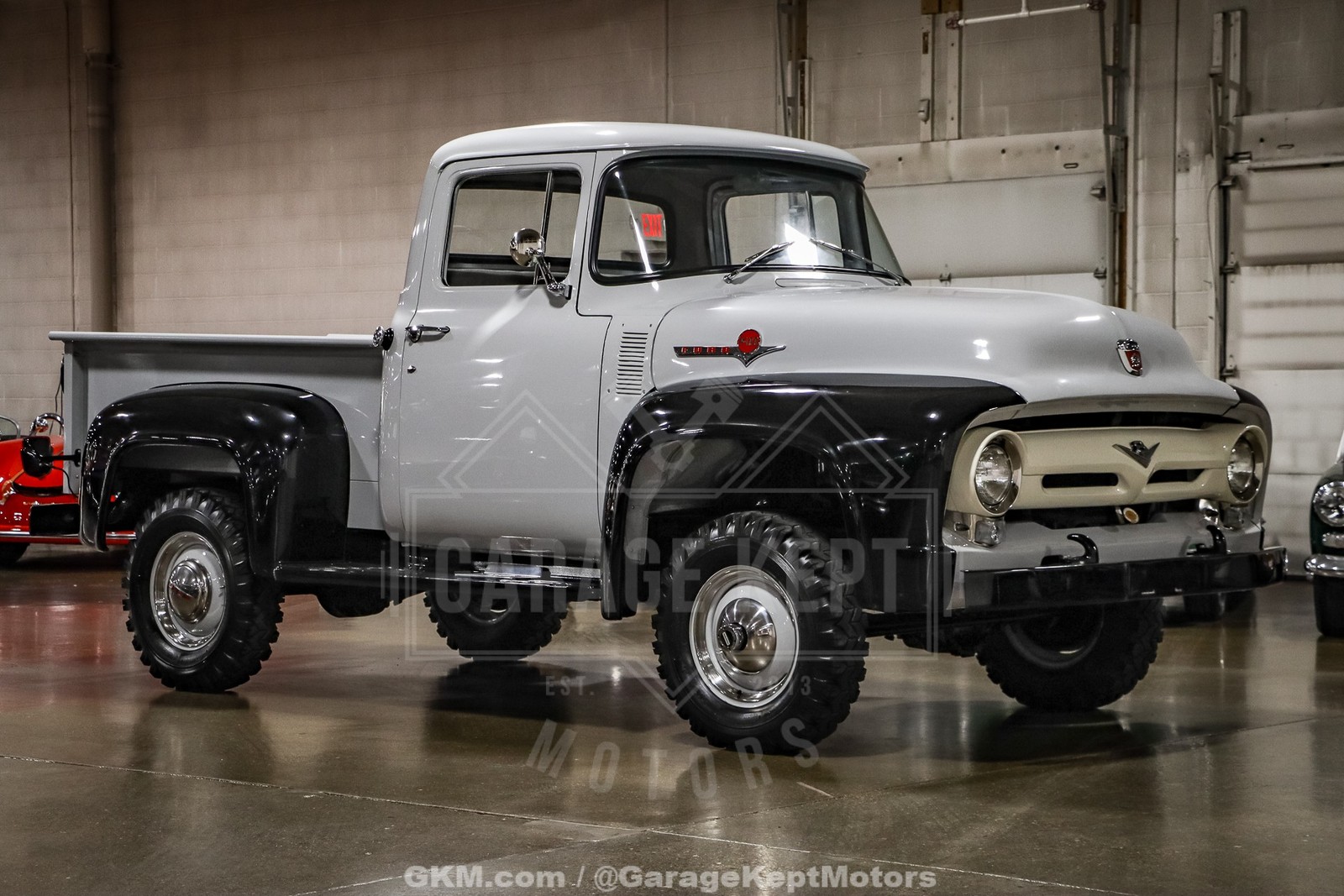Ford-F-100-1956-Truck-Black