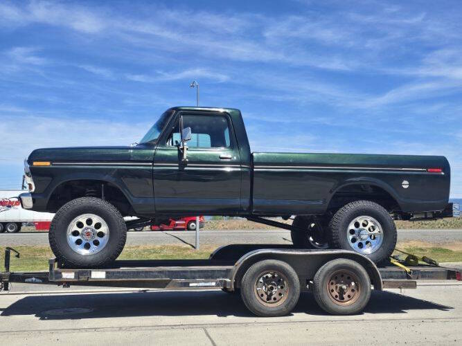 Ford-F-100-1976-Green