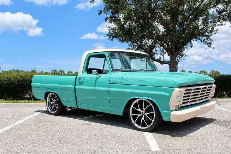 Ford-F-150-1968-Chassis-Black