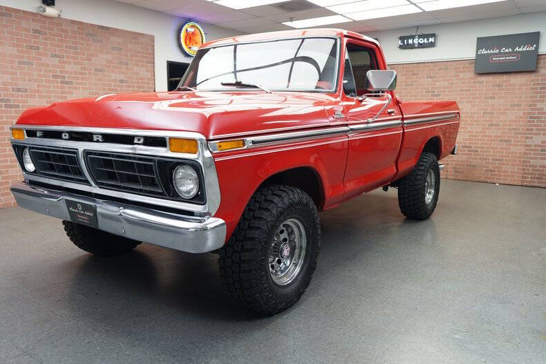 Ford-F-150-1977-Light-Candy-Apple-Red-Red Ford-F-150-1977-Light-Candy-Apple-Red-Red