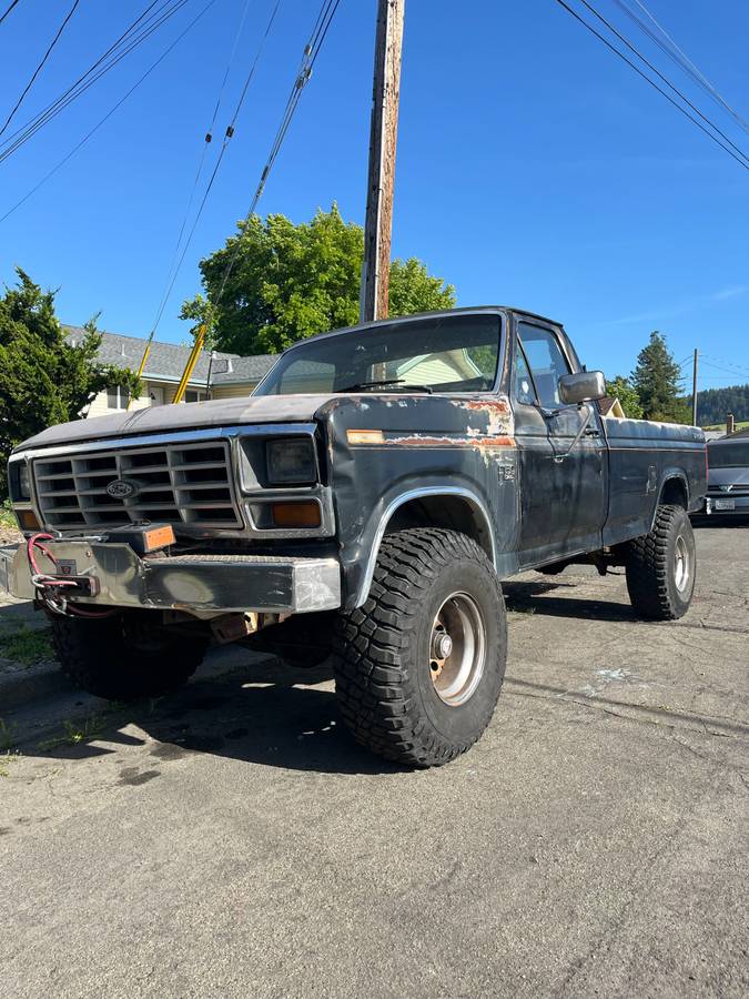Ford-F-150-1985