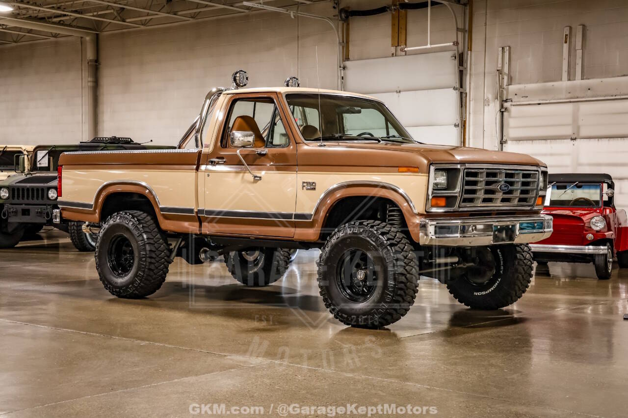 Ford-F-150-1986-Brown-Tan