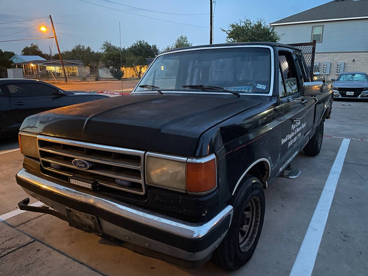 Ford-F-150-1989-black