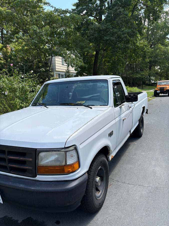 Ford-F-150-xl-1995-white
