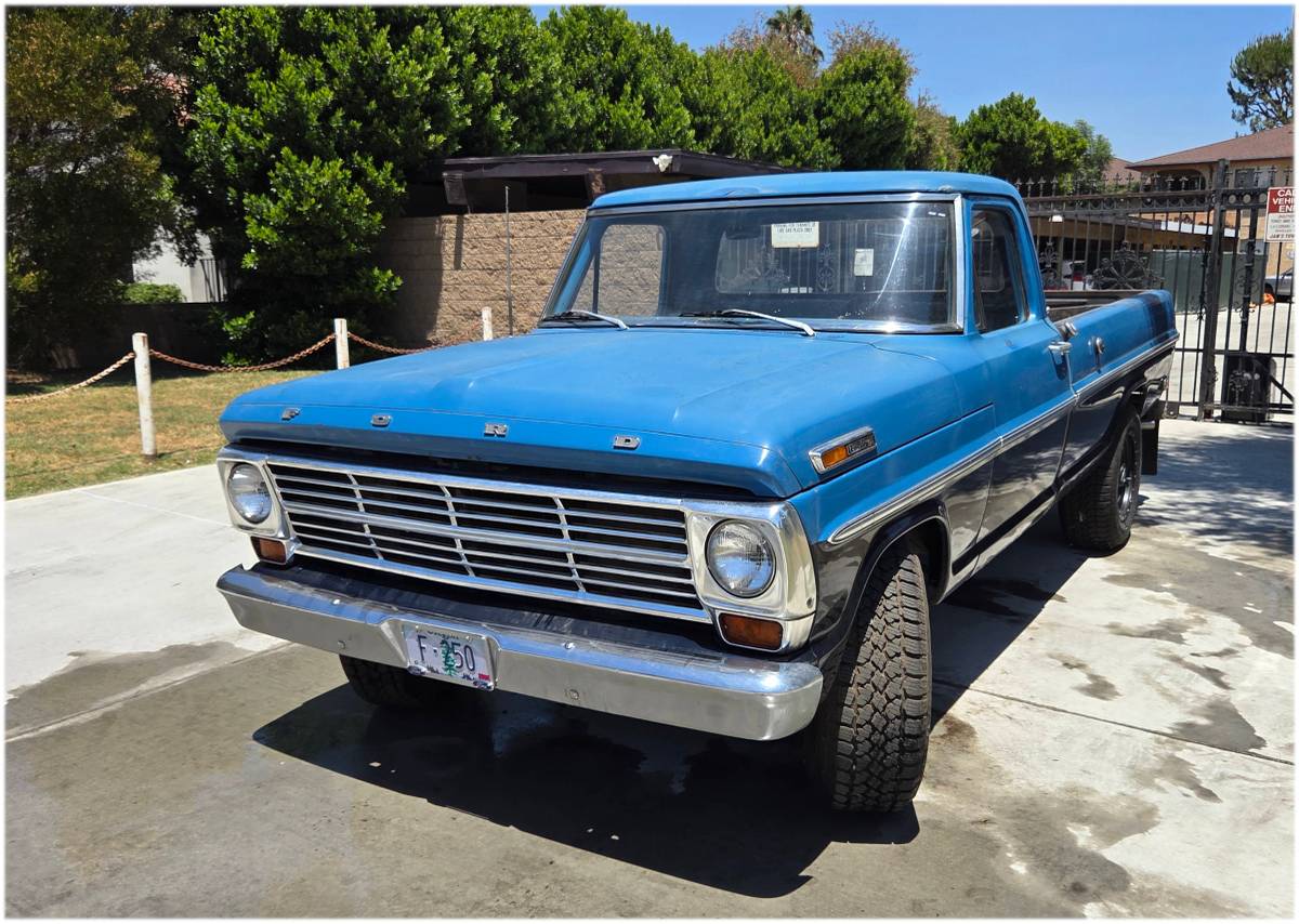 Ford-F-250-1969-blue