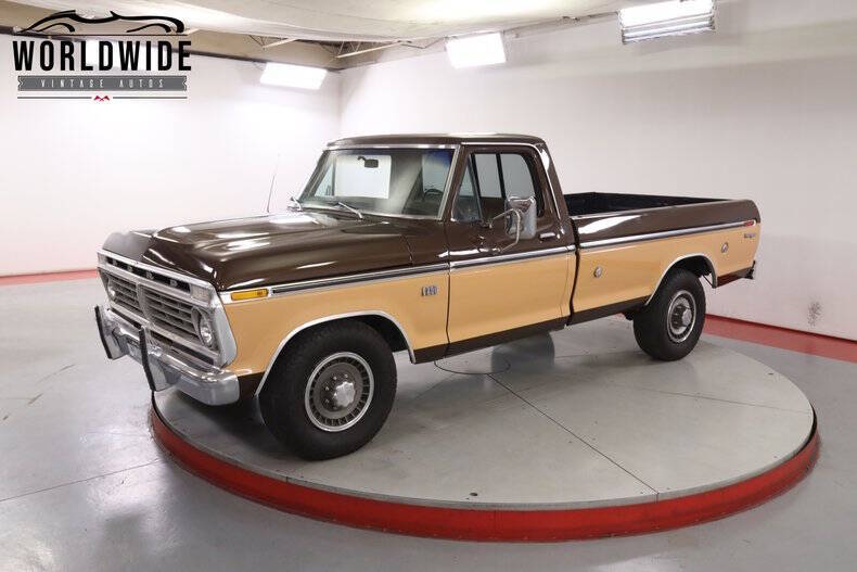 Ford-F-250-1975-Brown-Brown
