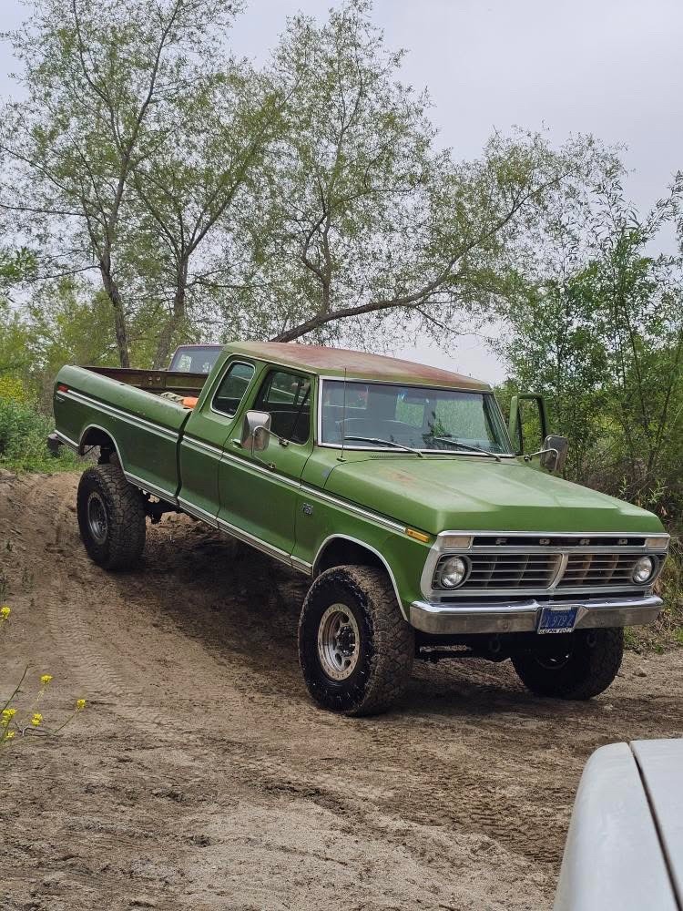 Ford F-250 1975