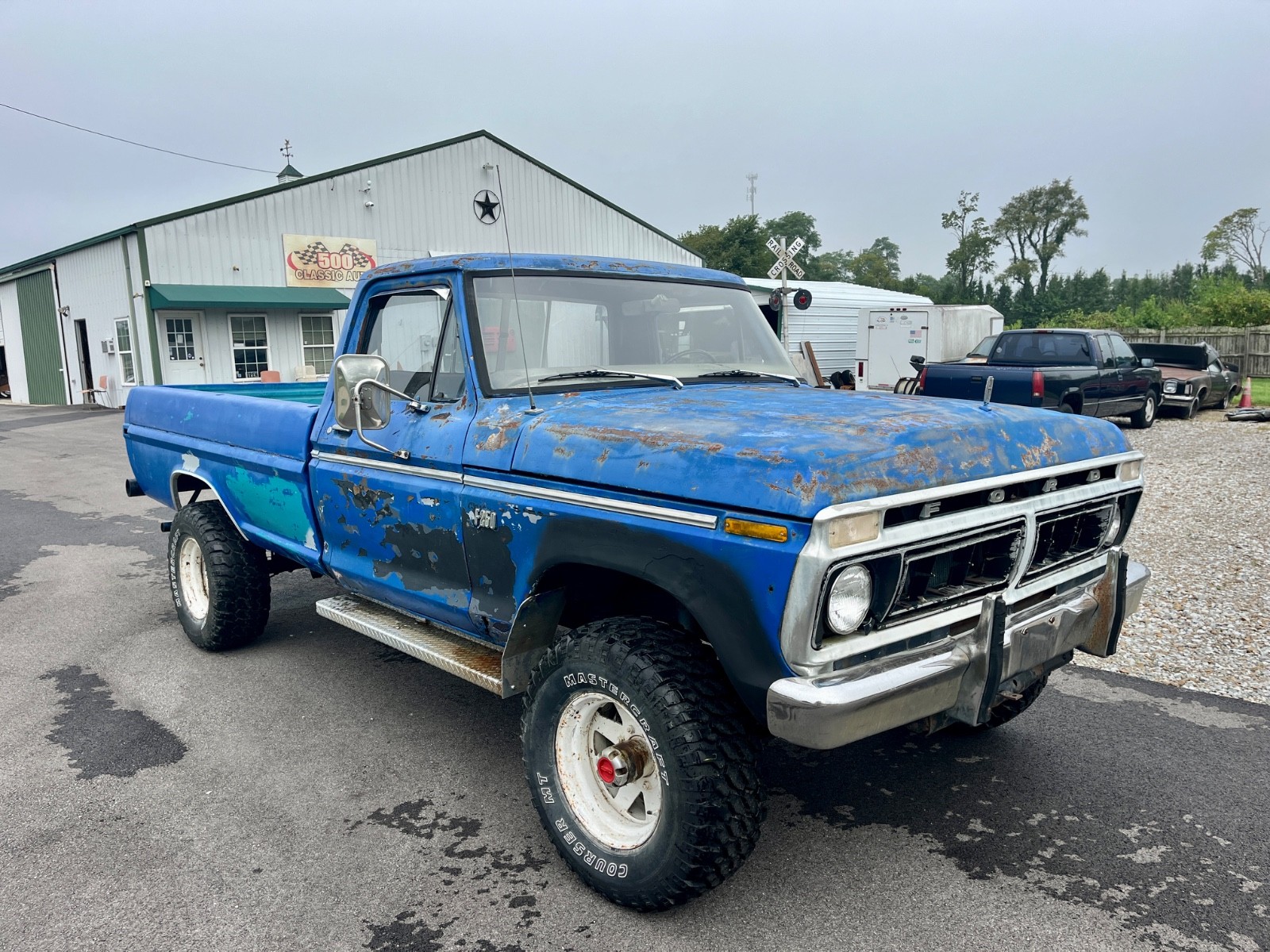 Ford-F-250-1976-Standard-Cab-Pickup