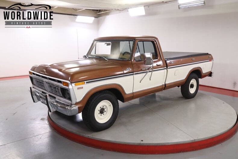 Ford-F-250-1977-Brown-BrownTan