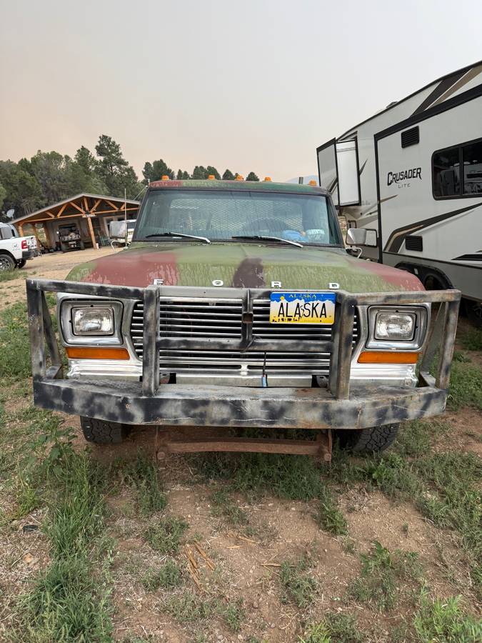 Ford-F-250-1979-green
