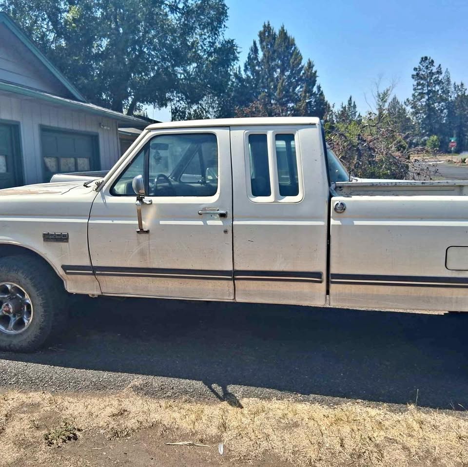 Ford-F-250-1990