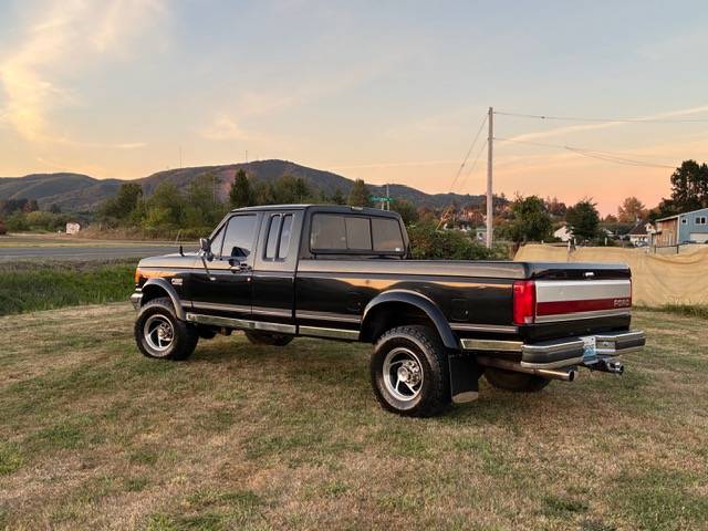 Ford-F-250-1991-Black