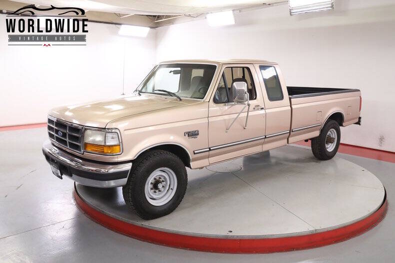 Ford-F-250-1996-Gold-Tan