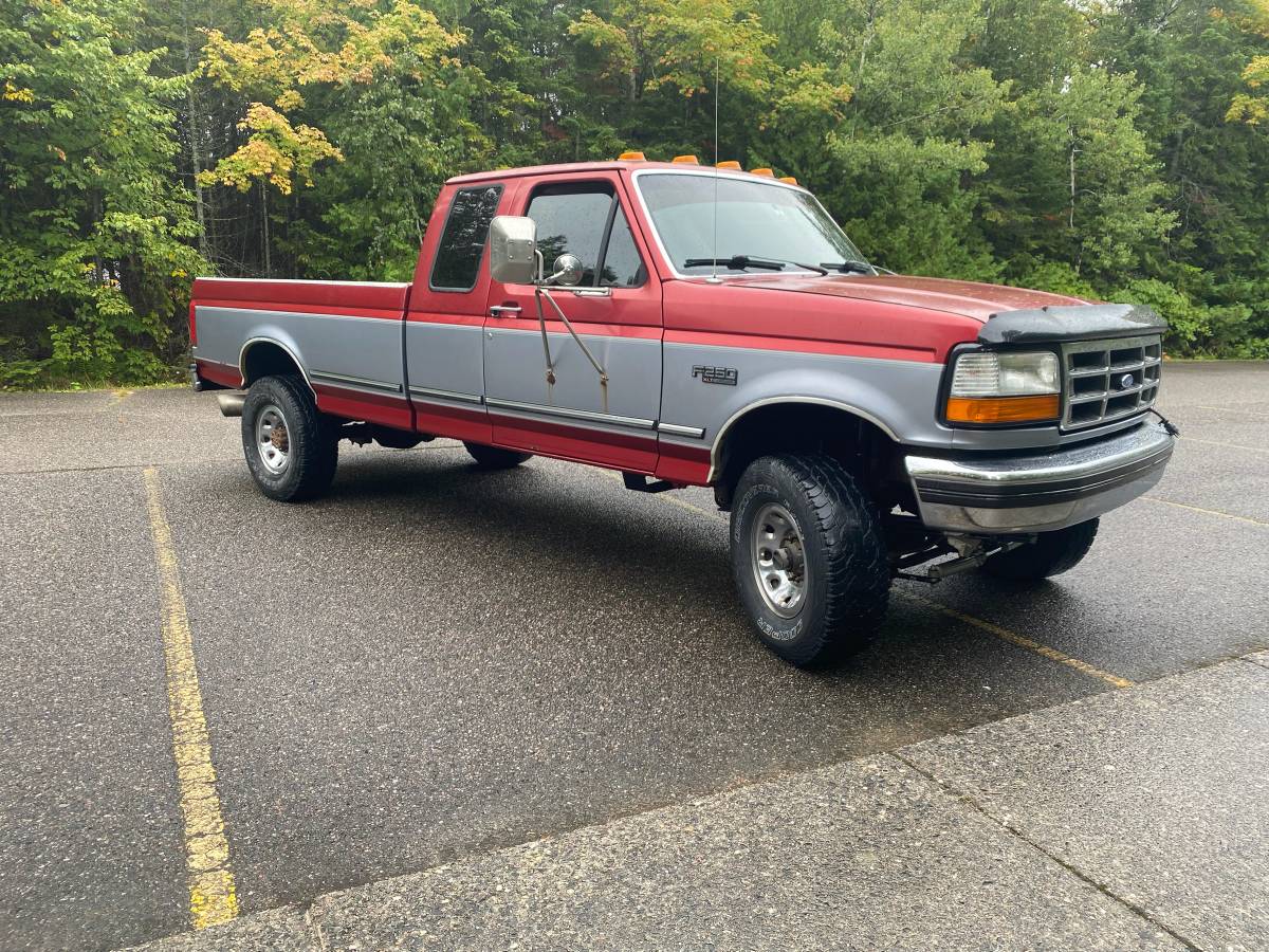 Ford-F-250-1996-Red