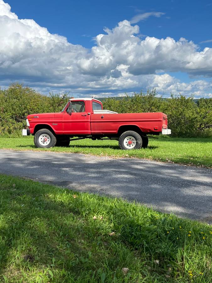 Ford-F-250-high-boy-1969-Red