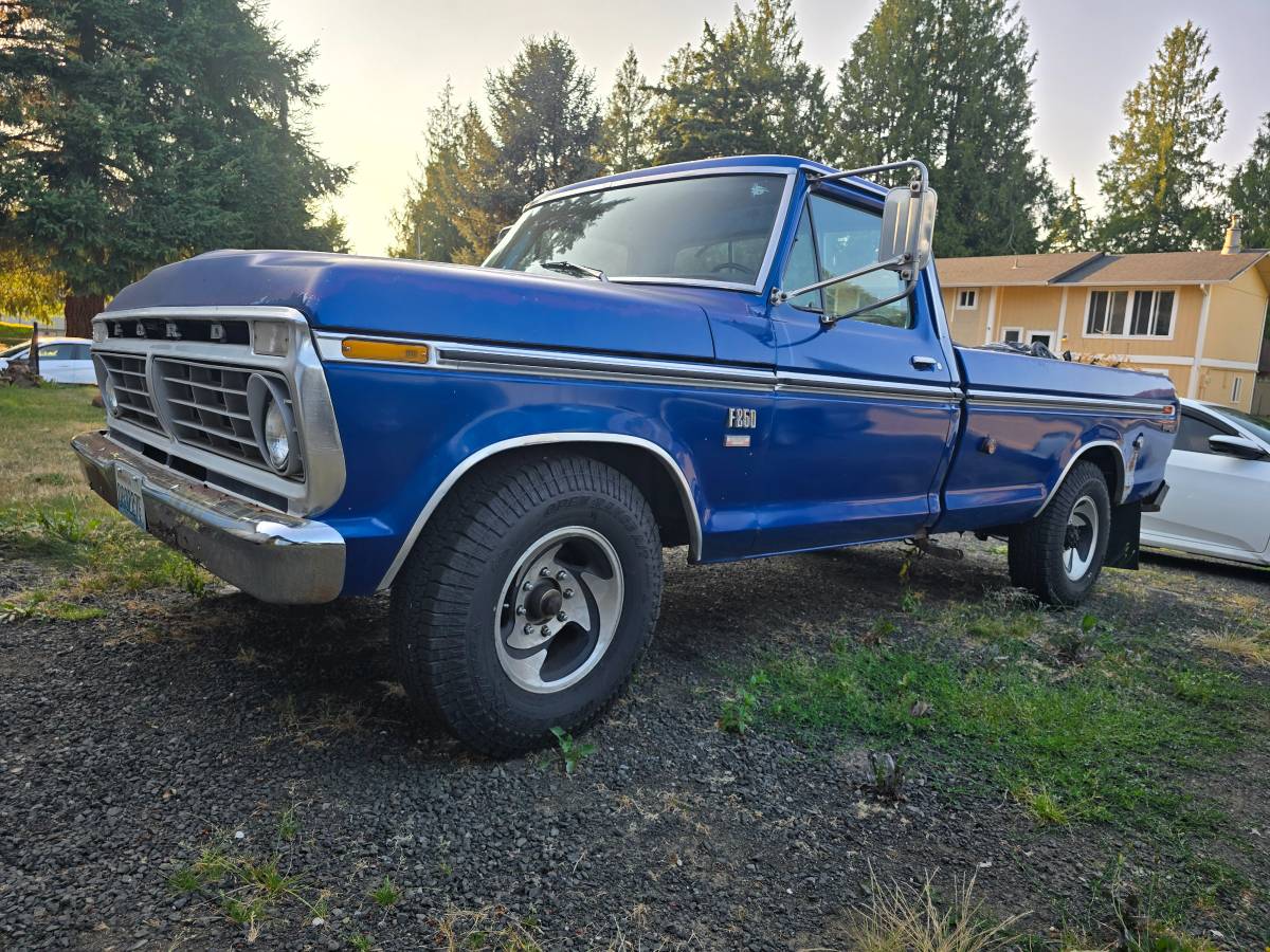 Ford-F-250-ranger-1975-blue