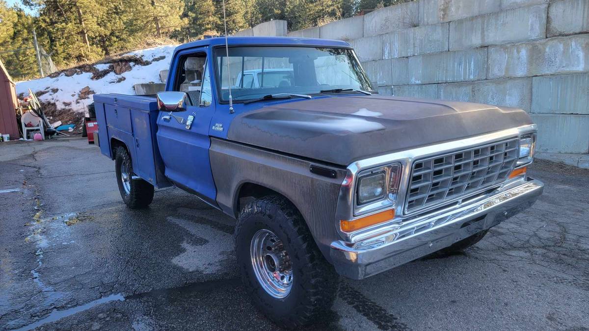 Ford-F-250-ranger-1978-blue