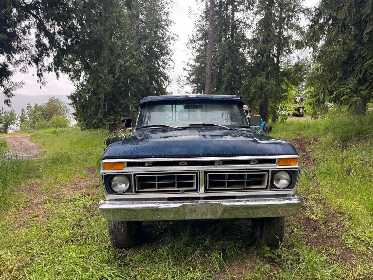 Ford-F-250-ranger-4x4-1977-Blue