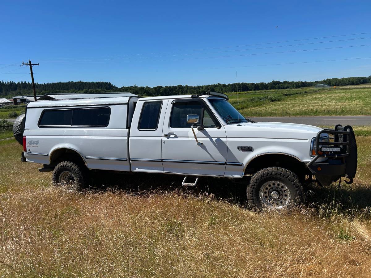 Ford-F-250-supercab-1995-white