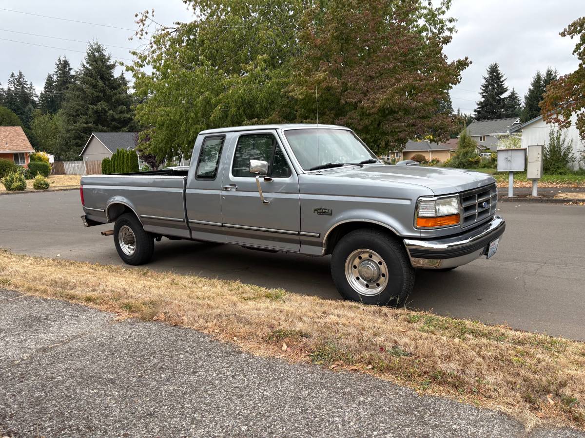 Ford-F-250-xlt-1995