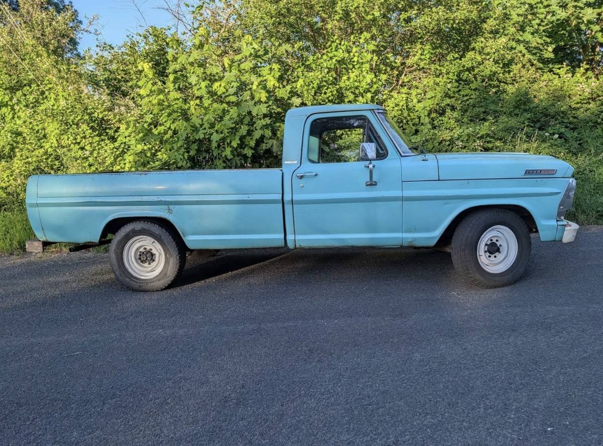 Ford-F-250-·-long-bed-1967