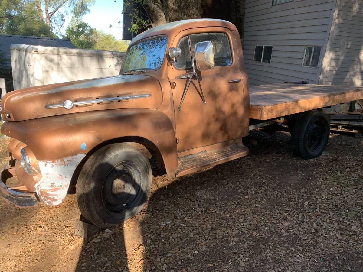 Ford-F-350-1952-Brown