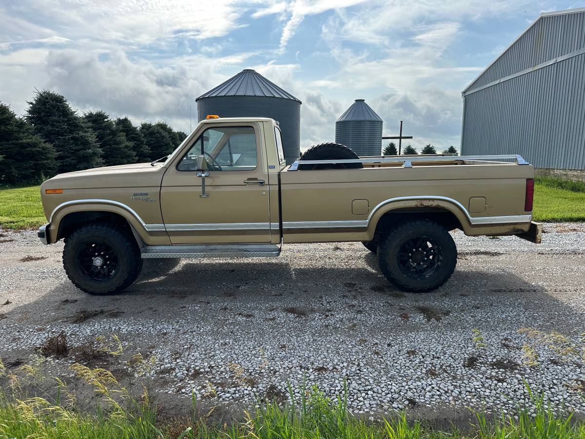 Ford-F-350-1981
