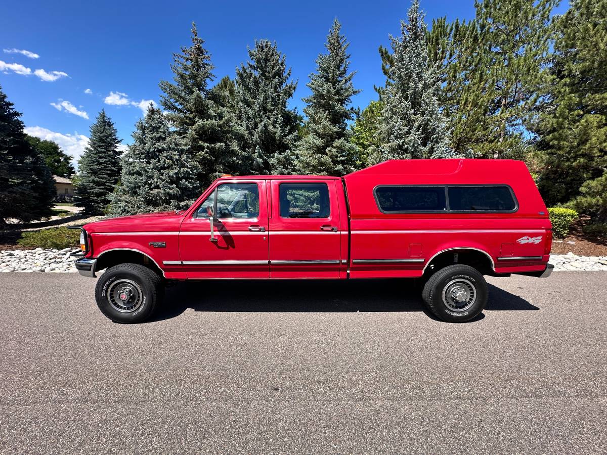 Ford-F-350-xlt-crew-cab-4x4-1994-red