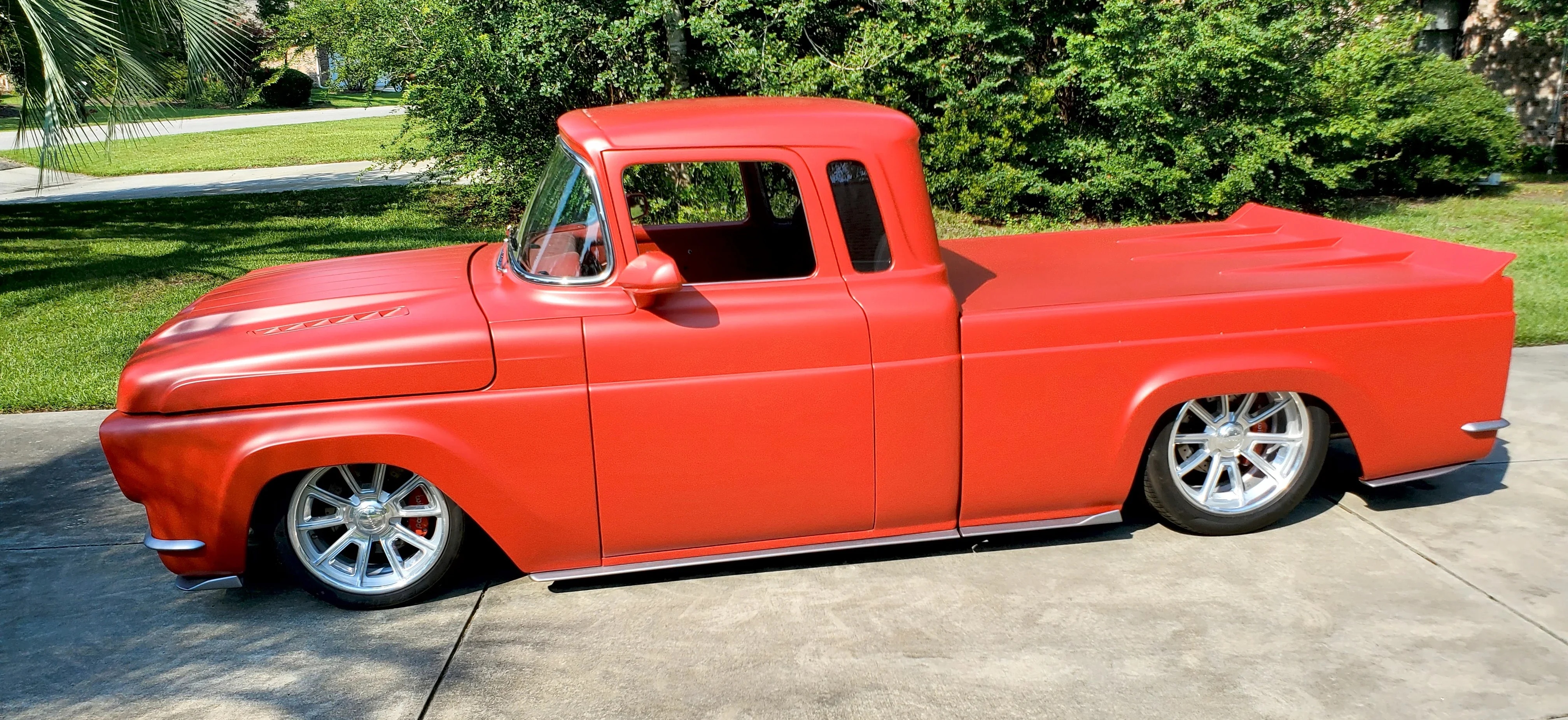 Ford-F100-custom-1958-Custom-Red
