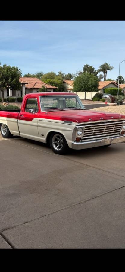 Ford-F100-pickup-1967-red