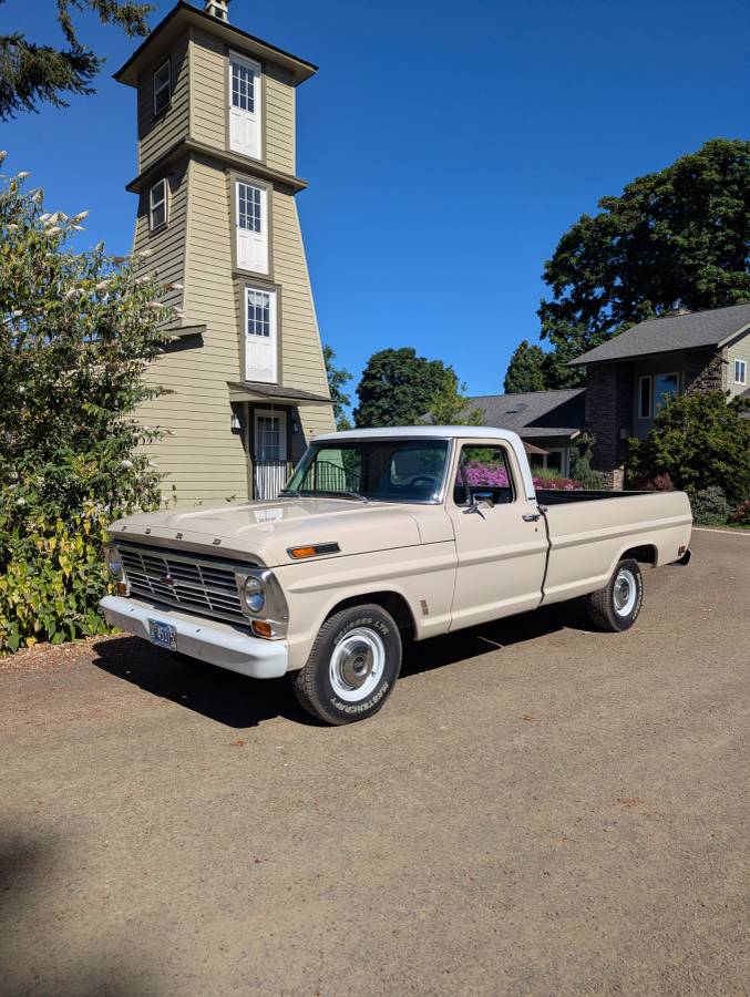 Ford-F100-pickup-1968