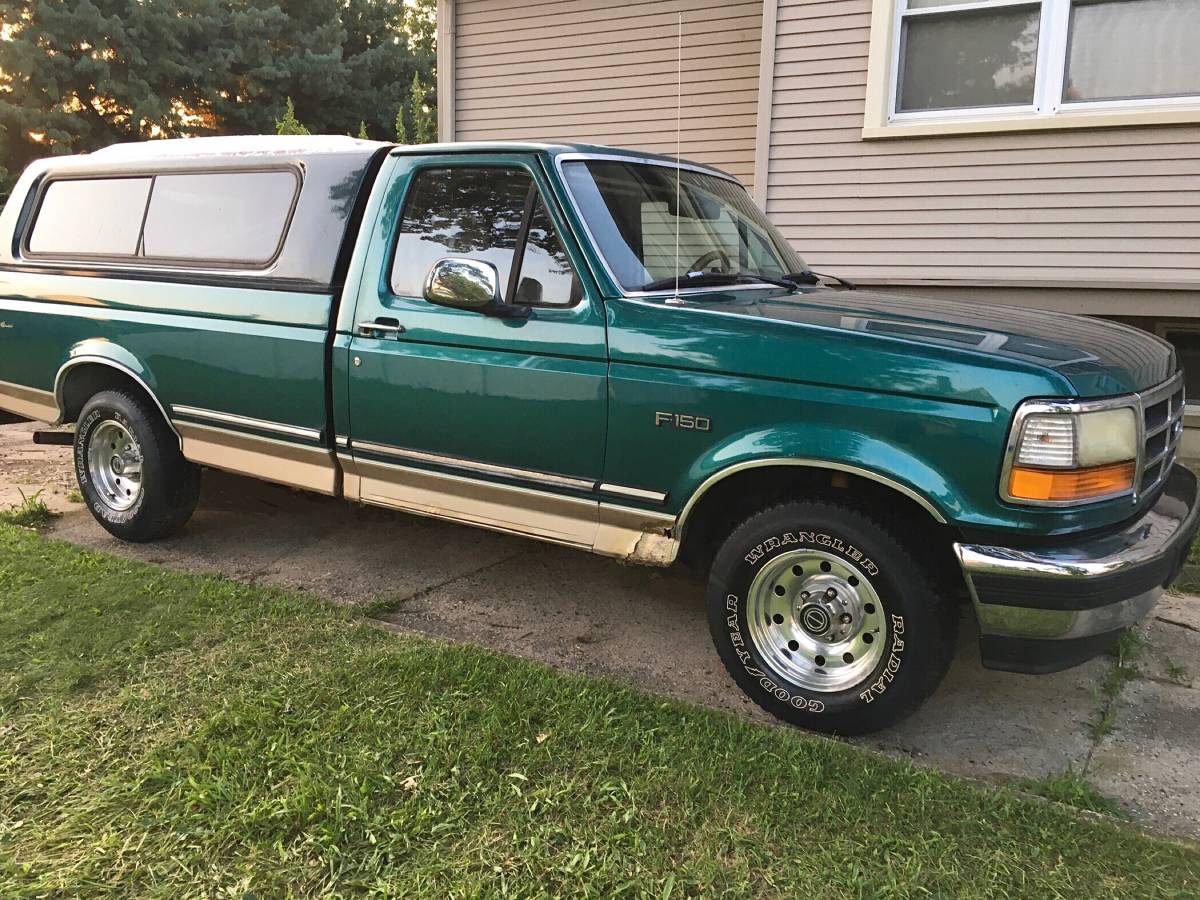 Ford-F150-eddie-bauer-edition-1996