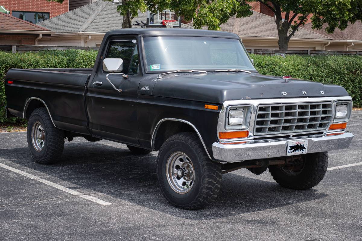 Ford-F150-ranger-1977