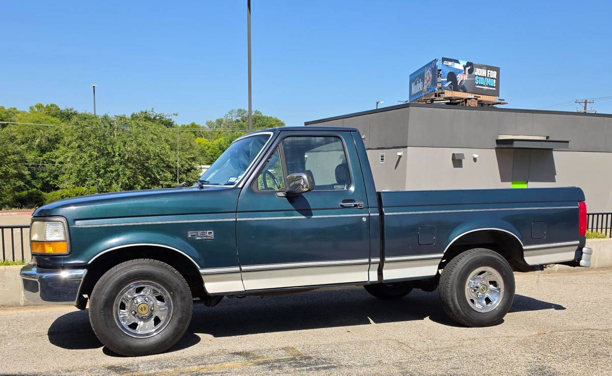 Ford-F150-regular-cab-1993-green