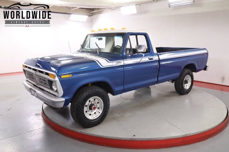 Ford-F250-highboy-1977-Blue-Black