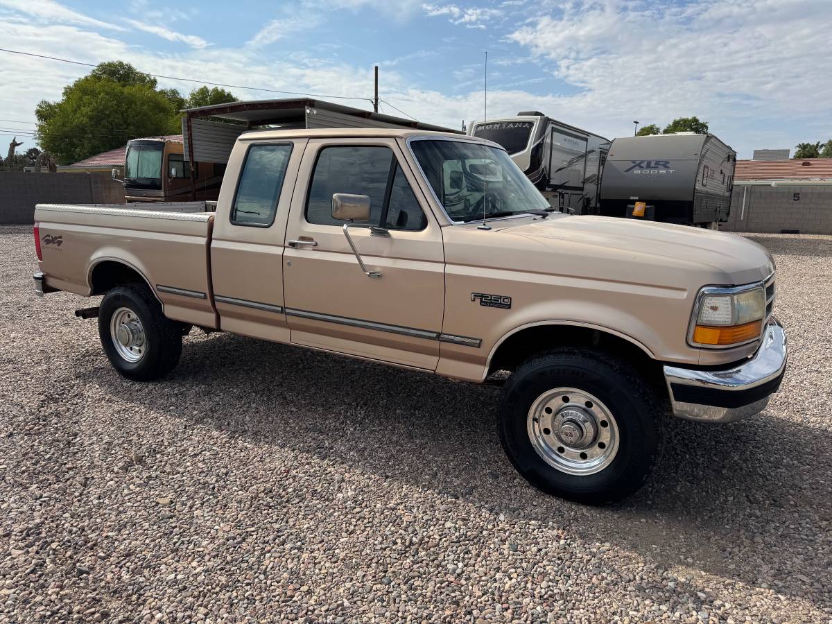 Ford-F250-super-duty-4x4-1996