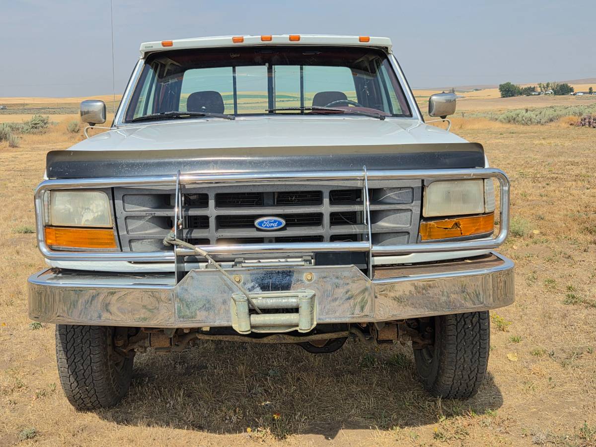 Ford-F250-xl-1995-white
