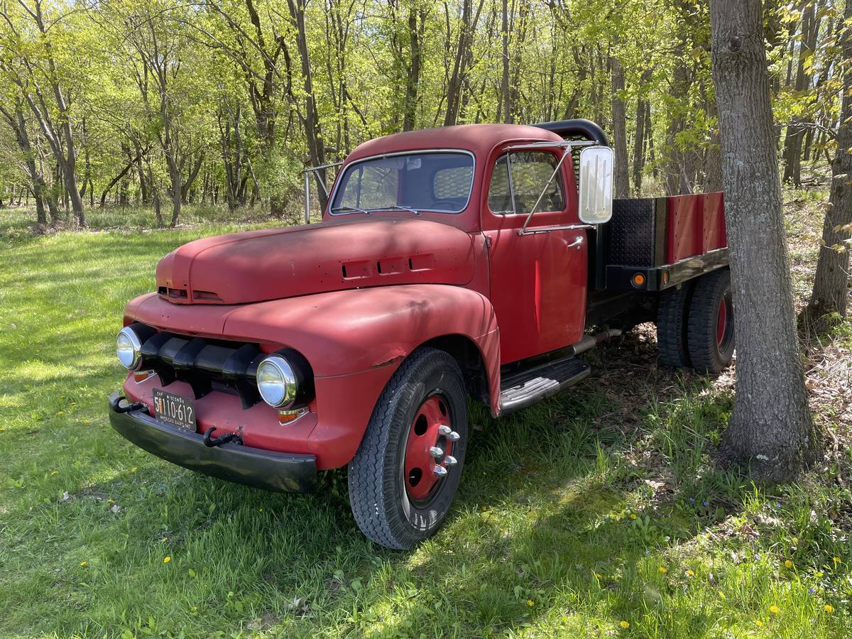 Ford-F6-1951-red