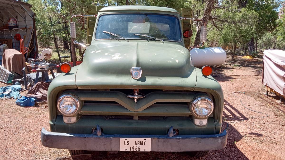 Ford-F600-1955-green