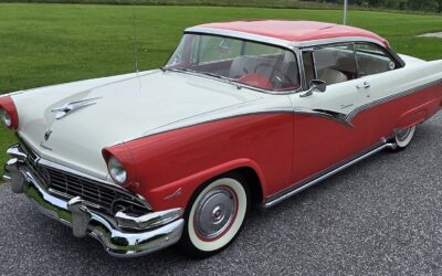 Ford Fairlane 1956