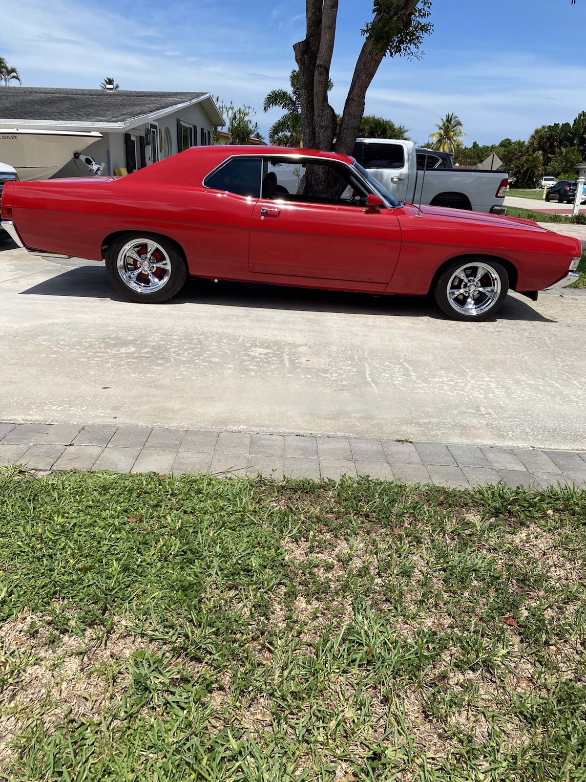 Ford-Fairlane-1968-Coupe-Black