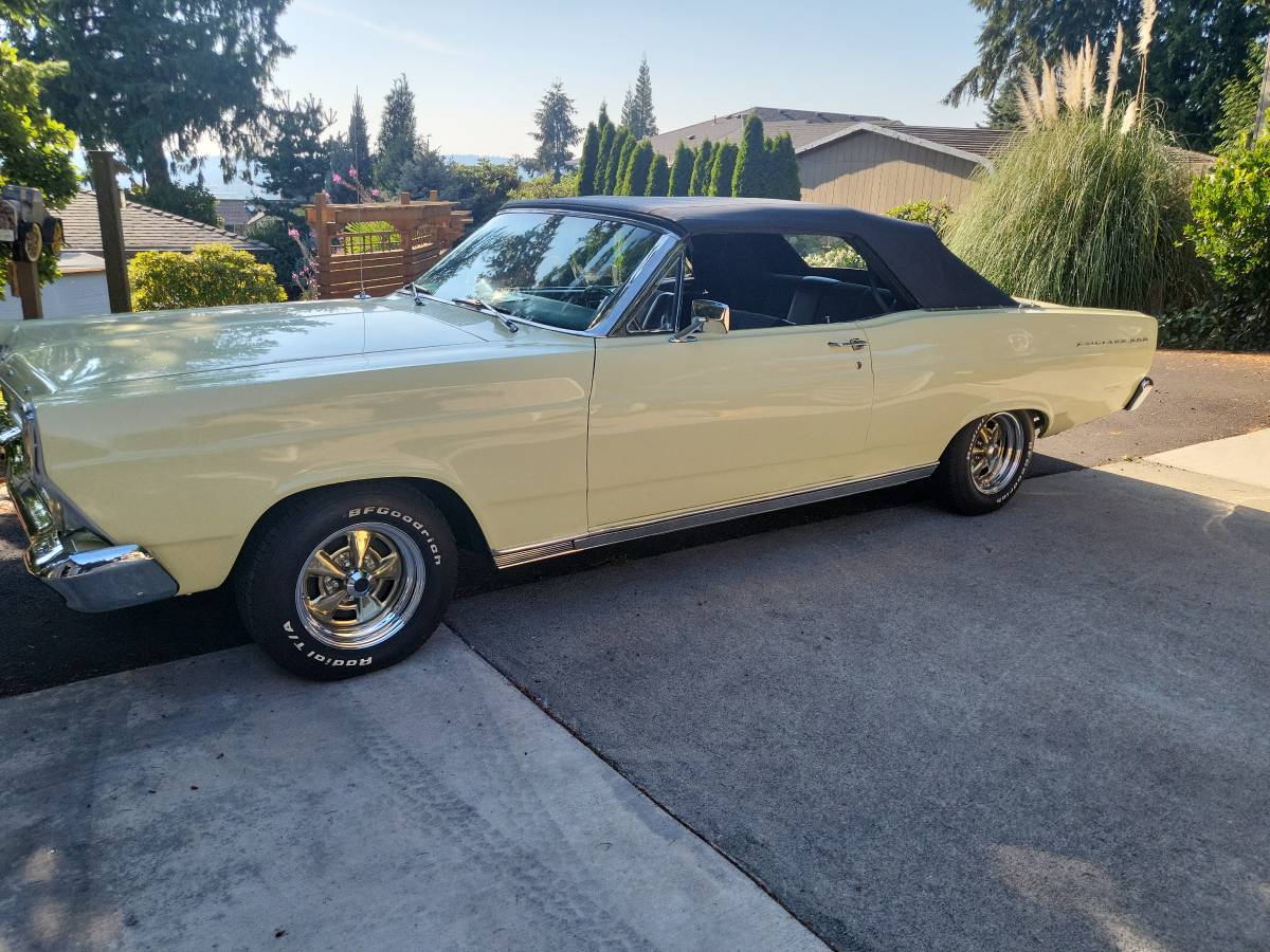 Ford-Fairlane-500-cnv-1966-yellow
