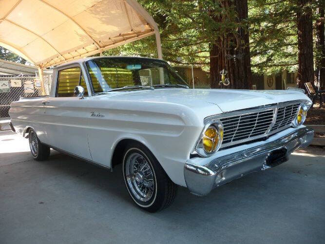 Ford-Falcon-1965-White-Red