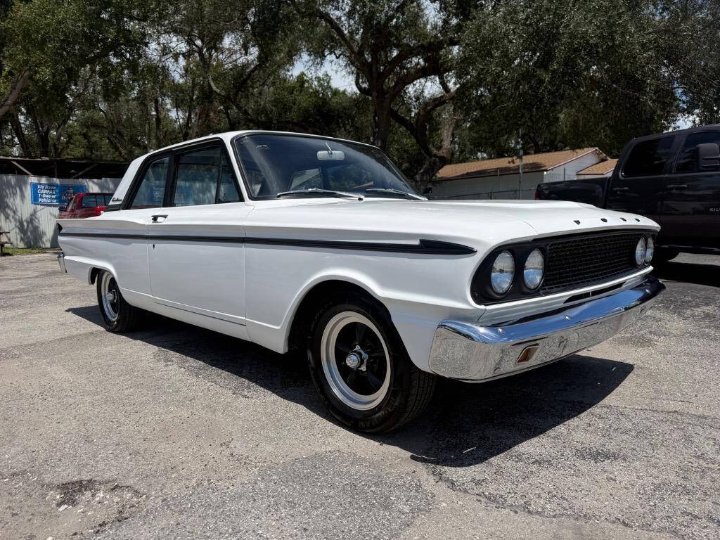 Ford-Farilane-1963-White-Blue