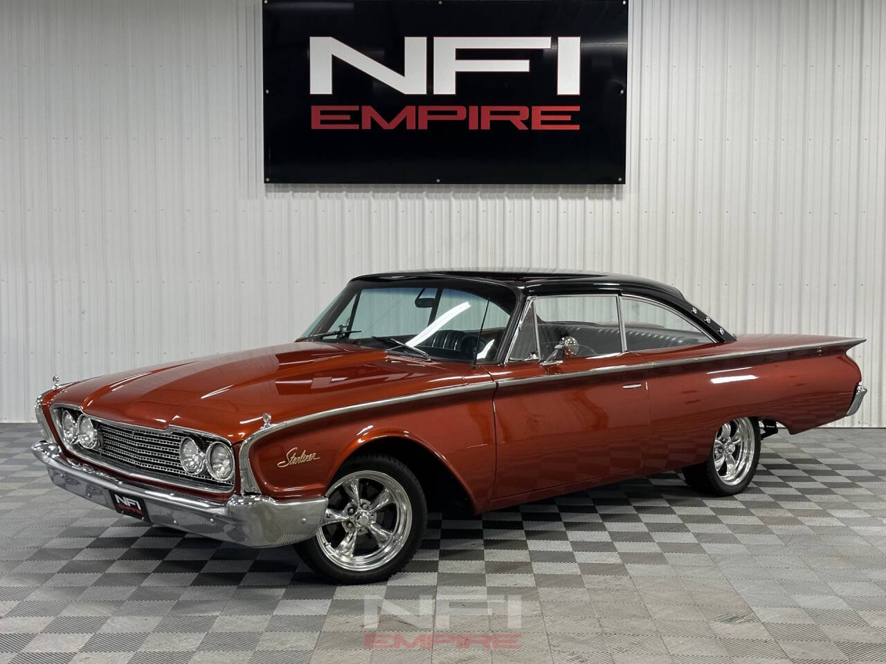 Ford-Galaxie-1960-Orange-Black Ford-Galaxie-1960-Orange-Black