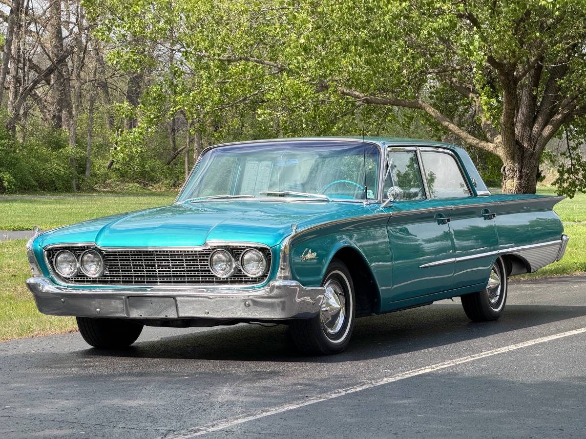 Ford Galaxie 1960, photo 1