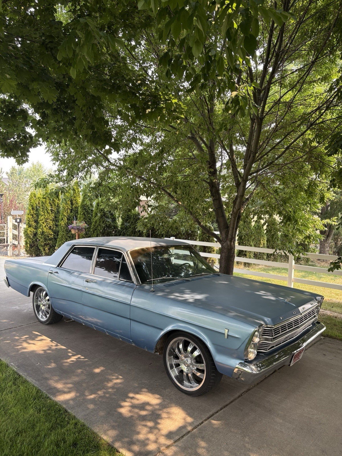 Ford-Galaxie-1966-Sedan-Black Ford Galaxie 1966