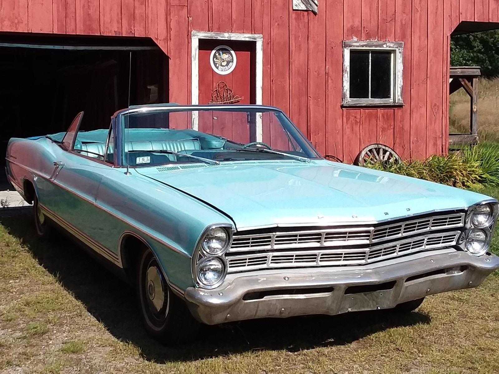 Ford-Galaxie-1967-Convertible-Blue
