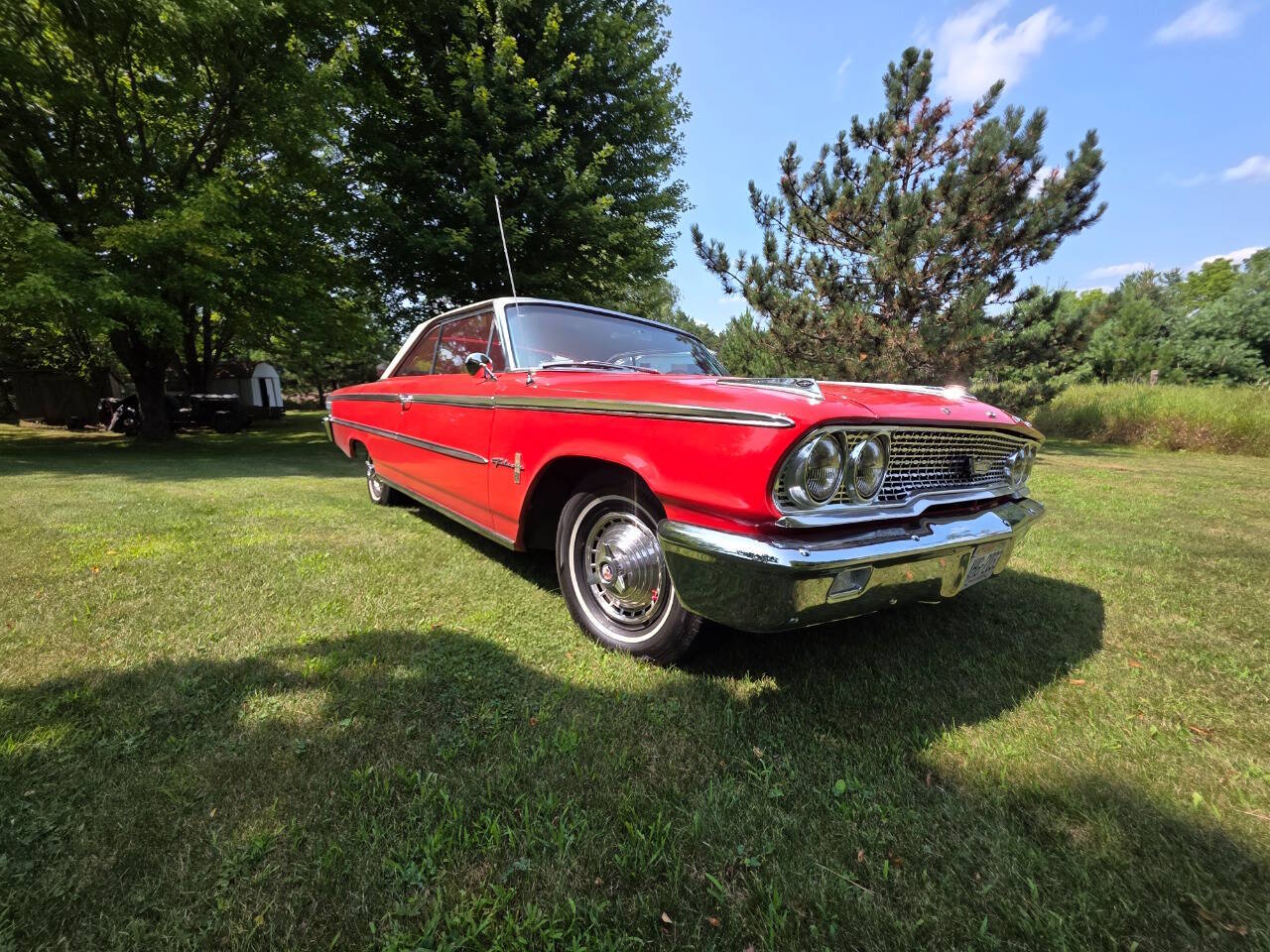 Ford-Galaxie-500-1963-Red-White