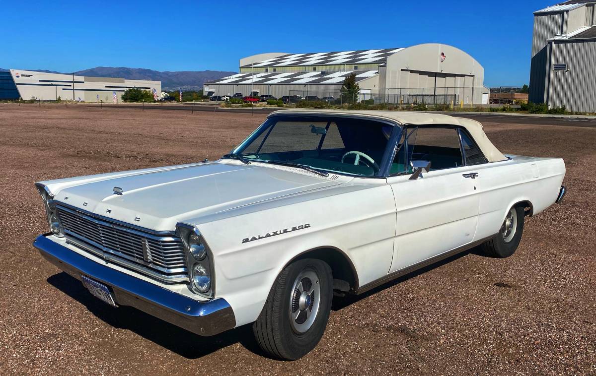 Ford-Galaxie-500-convertible-1965-White